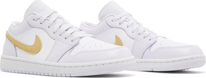 Jordan 1 Low Barely Grape (W)