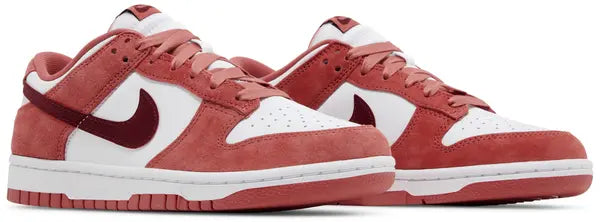 Nike Dunk Low Valentine's Day (2024)(W)