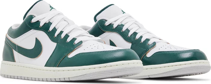 Jordan 1 Low SE Oxidized Green