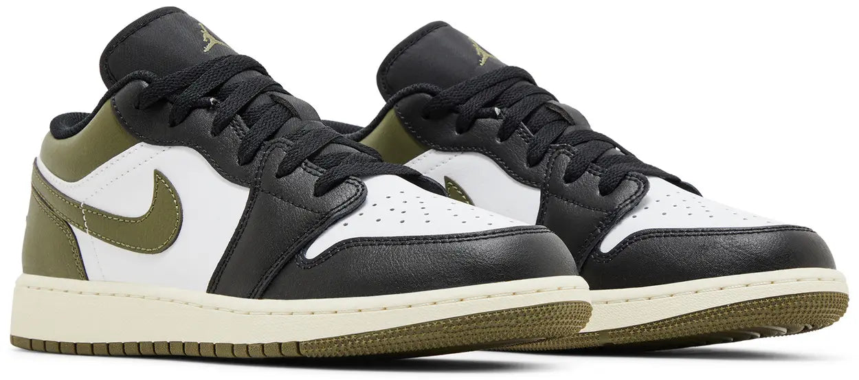 Jordan 1 Low Black Toe Medium Olive (GS)