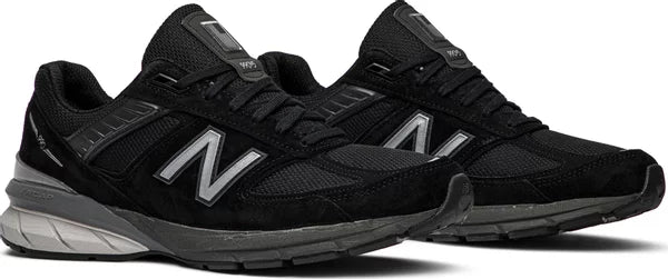 New Balance 990v5 Black