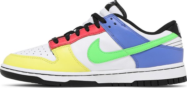 Nike Dunk Low Green Strike (W)