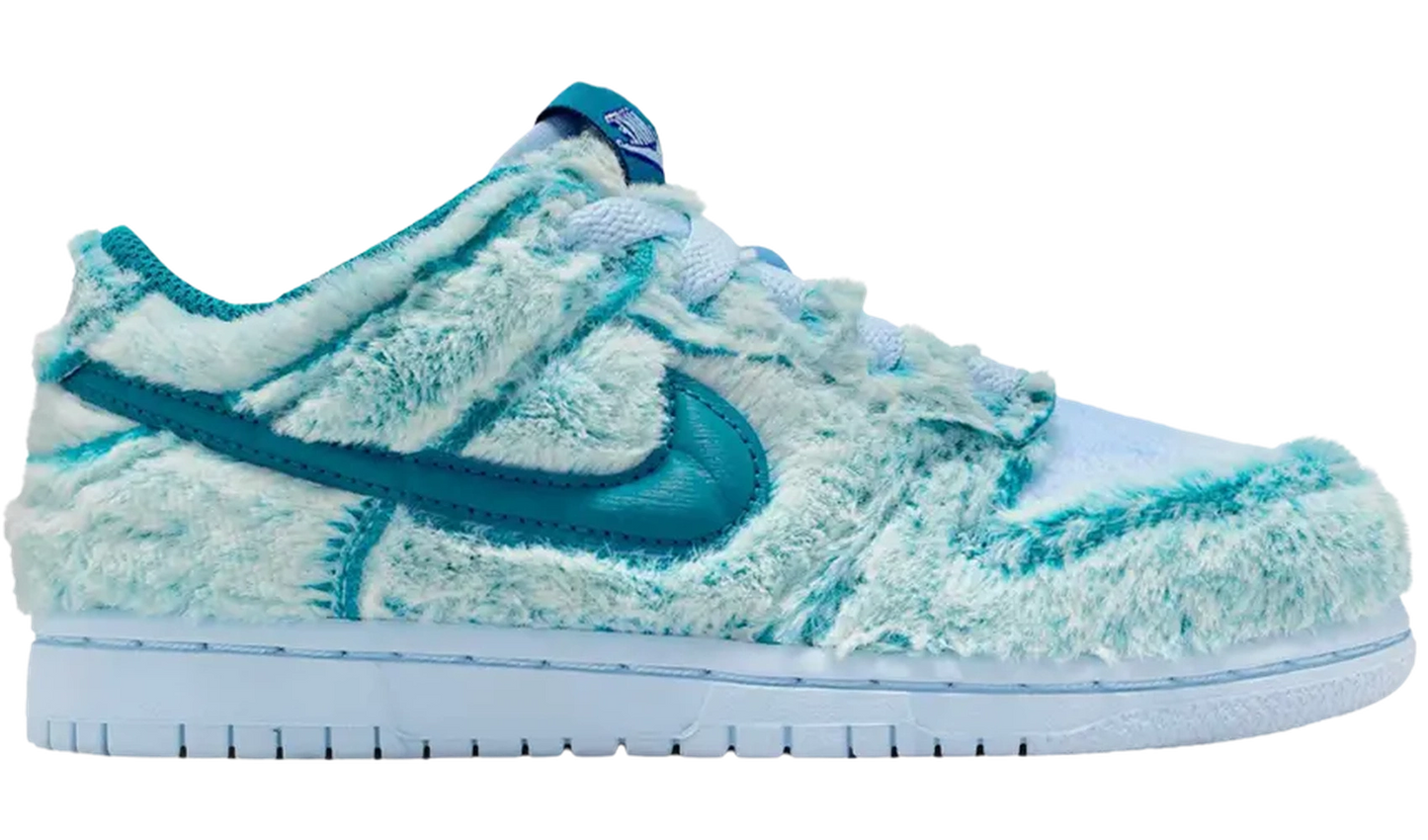 Nike Dunk Low Abominable Snowman (PS)