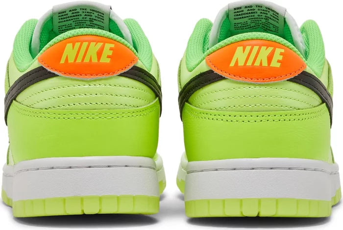 Nike Dunk Low SE Splash Volt