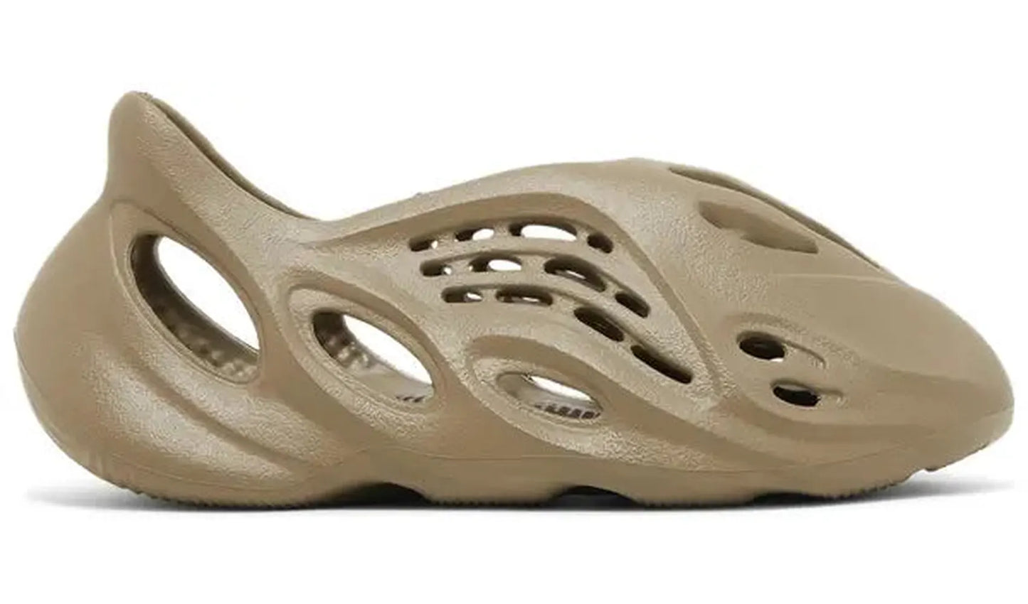 Yeezy Foam RNR Stone Taupe