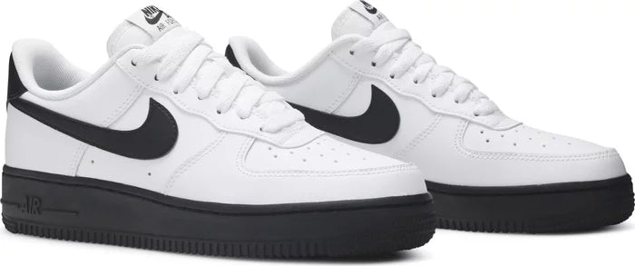 Nike Air Force 1 Low White Black Midsole