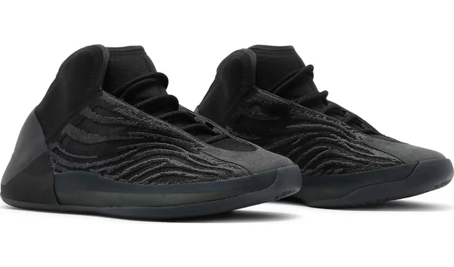 adidas Yeezy QNTM Onyx