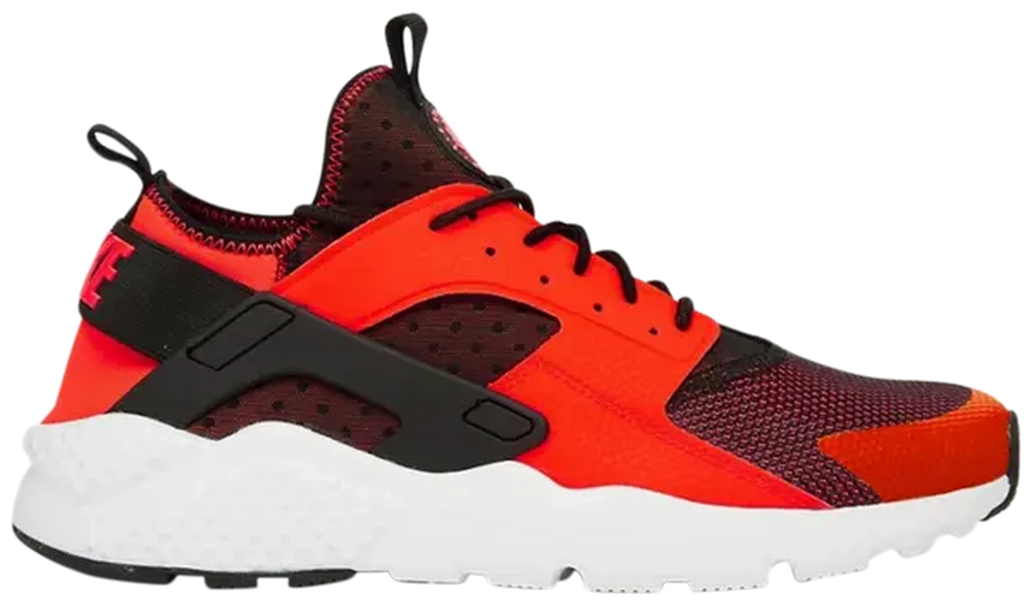 Huarache Run Ultra Black Total Crimson