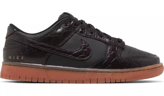 Dunk Low Brown Velvet Black