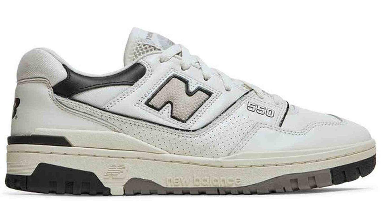 New Balance 550 Cream Black